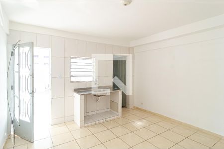 Sala/Cozinha de casa para alugar com 1 quarto, 50m² em Cidade Ademar, São Paulo