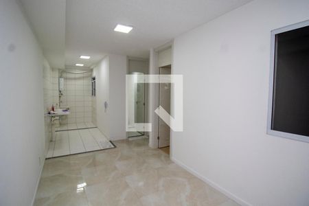 Sala  de apartamento para alugar com 2 quartos, 42m² em Bonsucesso, Rio de Janeiro