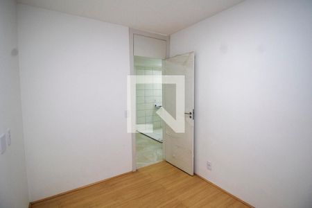 Quarto 1 de apartamento para alugar com 2 quartos, 42m² em Bonsucesso, Rio de Janeiro