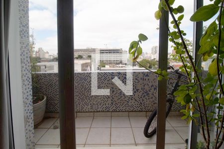 Varanda de apartamento à venda com 2 quartos, 90m² em Vila Madalena, São Paulo