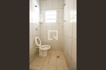 Banheiro de casa de condomínio para alugar com 1 quarto, 40m² em Vila Bela Vista (zona Norte), São Paulo