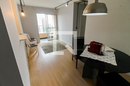 Sala de apartamento à venda com 2 quartos, 60m² em Vila Suzana, São Paulo