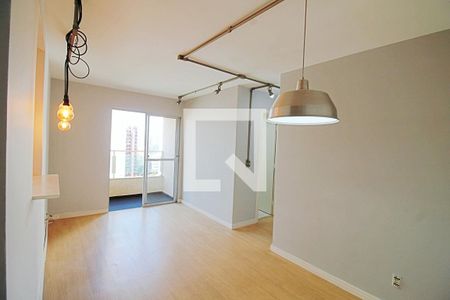 Sala de apartamento para alugar com 2 quartos, 60m² em Vila Suzana, São Paulo