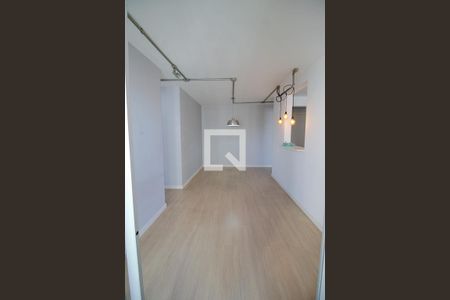 Sala de apartamento para alugar com 2 quartos, 60m² em Vila Suzana, São Paulo