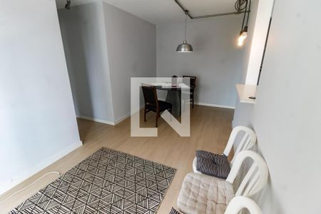 Sala de apartamento à venda com 2 quartos, 60m² em Vila Suzana, São Paulo