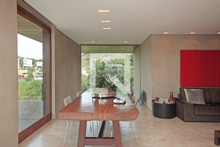 Casa à venda com 5 quartos, 845m² em Mirante da Mata, Nova Lima