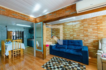 Sala de casa à venda com 2 quartos, 300m² em Guajuviras, Canoas