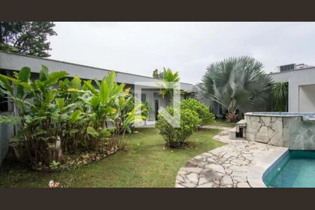 Casa à venda com 910m², 4 quartos e 6 vagas