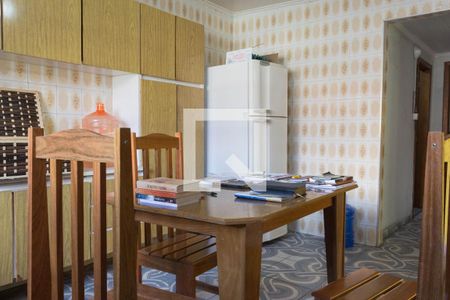 Casa à venda com 114m², 3 quartos e 1 vaga Casa à venda com 114m², 3 quartos e 1 vagaCozinha