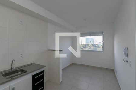 Sala/Cozinha de apartamento para alugar com 1 quarto, 27m² em Jardim Mirante, São Paulo