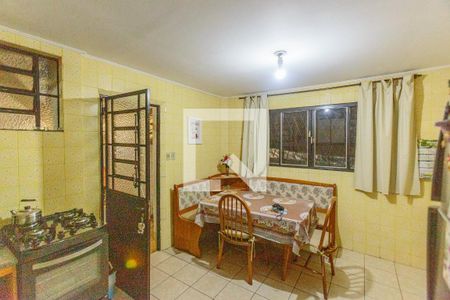 Cozinha de casa de condomínio à venda com 3 quartos, 100m² em Santa Tereza, Porto Alegre