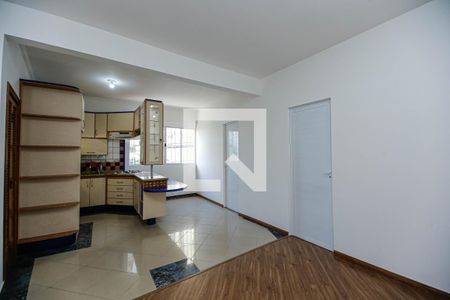 Sala e Cozinha de casa para alugar com 2 quartos, 120m² em Vila Formosa, São Paulo