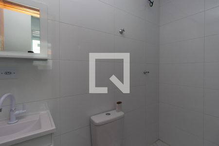 Banheiro de apartamento para alugar com 2 quartos, 27m² em Tucuruvi, São Paulo