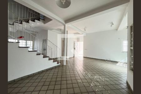 Sala de casa à venda com 4 quartos, 240m² em Indianópolis, São Paulo
