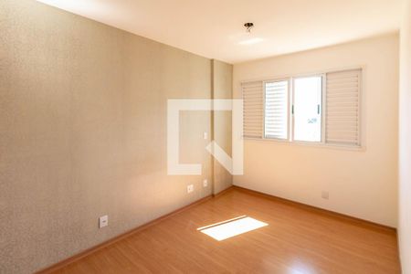 Quarto Suíte de apartamento para alugar com 2 quartos, 70m² em Buritis, Belo Horizonte