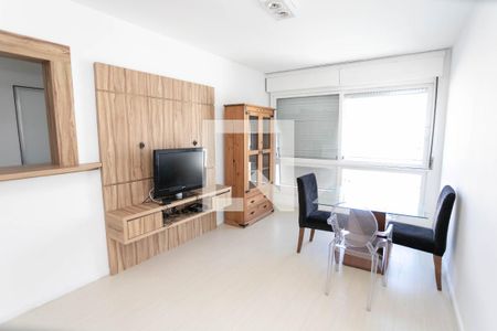 Sala de apartamento para alugar com 3 quartos, 80m² em Floresta, Porto Alegre