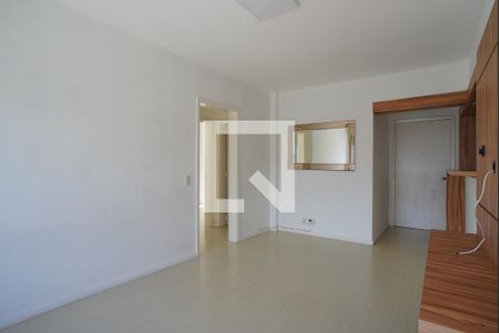 Apartamento para alugar com 80m², 3 quartos e 1 vagaSala