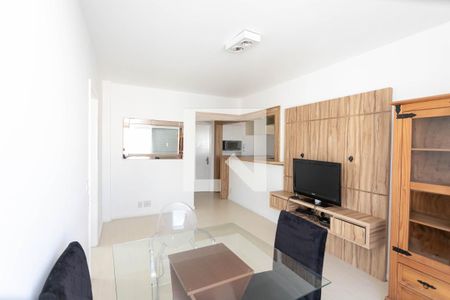 Sala de apartamento para alugar com 3 quartos, 80m² em Floresta, Porto Alegre