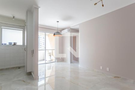 Apartamento à venda com 56m², 2 quartos e 1 vagaSala