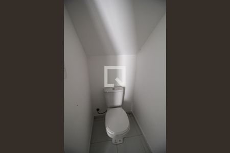 Lavabo de casa de condomínio para alugar com 2 quartos, 53m² em Vila Mineirao, Sorocaba