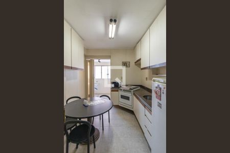 Apartamento para alugar com 89m², 2 quartos e 1 vaga Apartamento para alugar com 89m², 2 quartos e 1 vagaCozinha