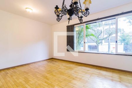 Sala de casa à venda com 3 quartos, 256m² em Boa Vista, Porto Alegre