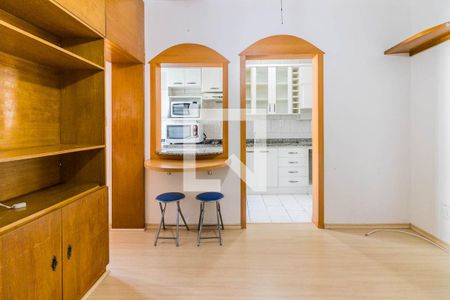Sala de apartamento para alugar com 1 quarto, 35m² em Passo da Areia, Porto Alegre