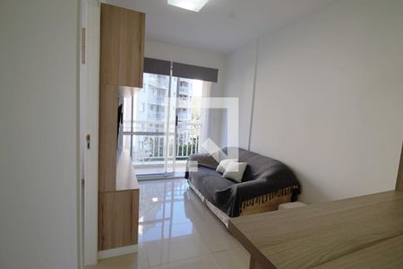 Sala  de apartamento para alugar com 1 quarto, 35m² em Panamby, São Paulo