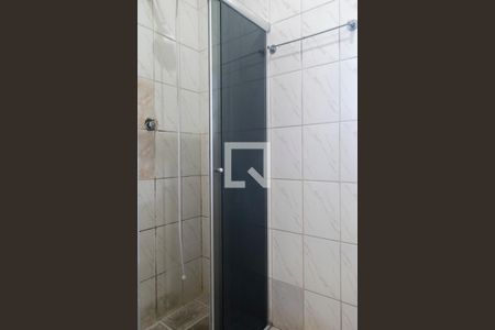 Banheiro de apartamento para alugar com 1 quarto, 50m² em Vila Santa Maria, São Paulo