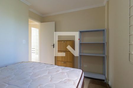 Quarto 1 de apartamento para alugar com 3 quartos, 73m² em Lindóia, Curitiba