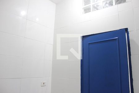 Banheiro de casa para alugar com 1 quarto, 21m² em Centro, São Vicente