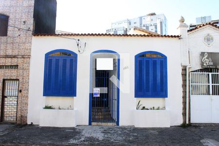 Fachada de casa para alugar com 1 quarto, 21m² em Centro, São Vicente