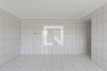 Cozinha  de casa para alugar com 1 quarto, 50m² em Vila Gustavo, São Paulo