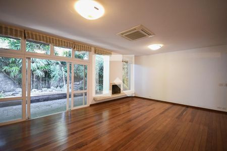 Sala de casa à venda com 4 quartos, 630m² em Jardim Guedala, São Paulo