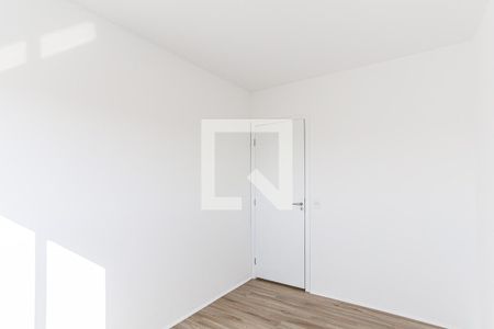 Quarto de apartamento para alugar com 2 quartos, 60m² em Jardim das Belezas, Carapicuíba