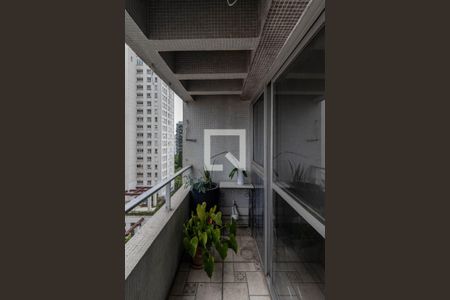 Varanda de apartamento para alugar com 2 quartos, 72m² em Vila Olímpia, São Paulo