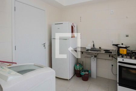 Cozinha e Área de serviço de apartamento para alugar com 1 quarto, 26m² em Vila Ema, São Paulo