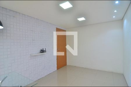 Sala de apartamento à venda com 2 quartos, 47m² em Igara, Canoas