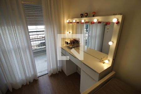 Quarto 2 de casa de condomínio à venda com 4 quartos, 392m² em Vila Bertioga, São Paulo