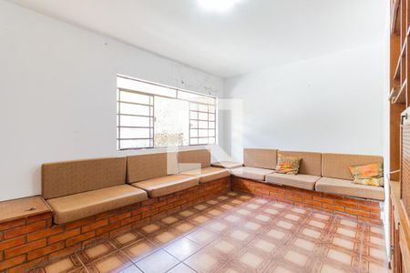 Sala de casa à venda com 3 quartos, 136m² em Vila Isa, São Paulo