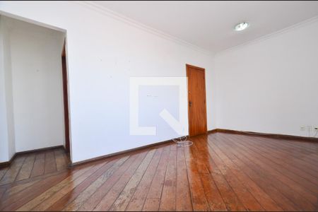 Sala de estar de apartamento à venda com 2 quartos, 66m² em Ipiranga, Belo Horizonte