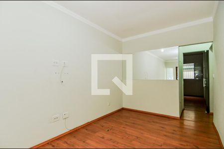 Sala de casa para alugar com 2 quartos, 130m² em Jardim Santa Francisca, Guarulhos