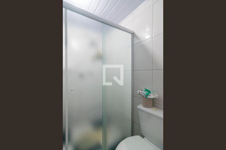 Banheiro de casa à venda com 1 quarto, 150m² em Vila Valparaiso, Santo André