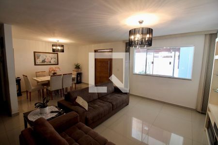 Sala de casa de condomínio à venda com 4 quartos, 236m² em Vargem Pequena, Rio de Janeiro