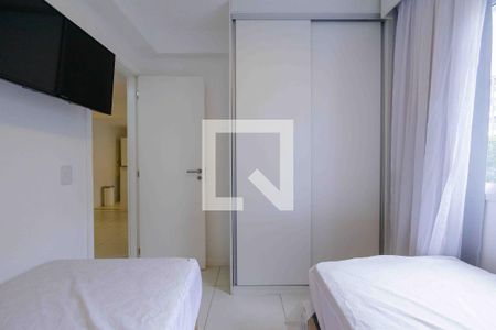 Quarto de apartamento para alugar com 2 quartos, 106m² em Recreio dos Bandeirantes, Rio de Janeiro