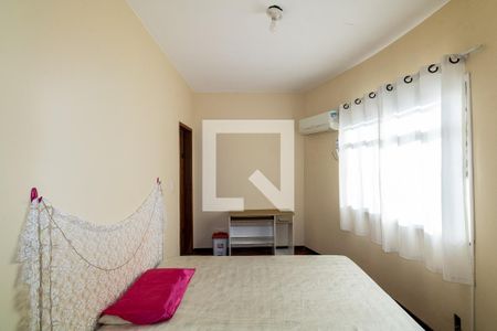 Quarto 1 de apartamento para alugar com 2 quartos, 66m² em Campo Grande, Rio de Janeiro