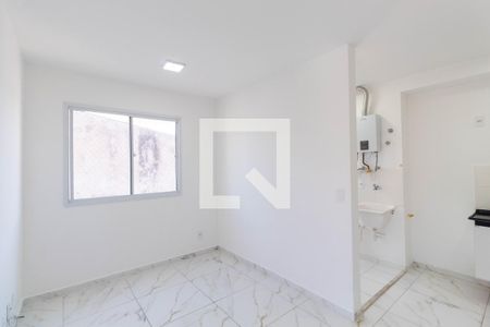 Sala de apartamento para alugar com 2 quartos, 34m² em Cidade Patriarca, São Paulo