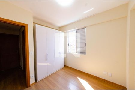 Quarto 1 de apartamento à venda com 3 quartos, 85m² em Minas Brasil, Belo Horizonte