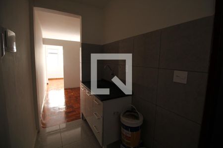 Cozinha de apartamento para alugar com 1 quarto, 30m² em Liberdade, São Paulo