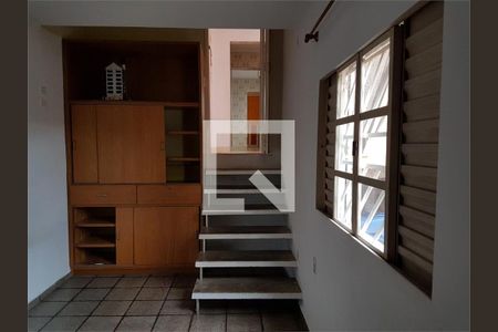 Casa à venda com 5 quartos, 350m² em Vila Basileia, São Paulo